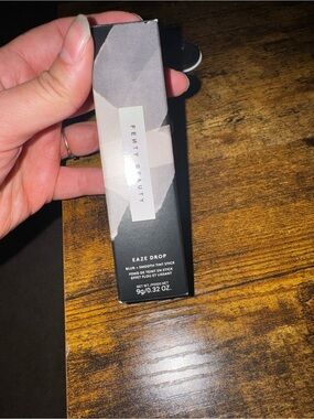 Fenty Beauty Eaze Drop Blur + Smooth Tint Stick - Black & Gray Packaging